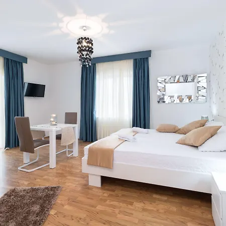 Voinic 3 3* تْسافتات