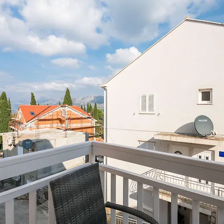 بيت ضيافة Voinic 3