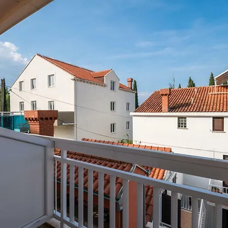 Voinic 3 Guest house